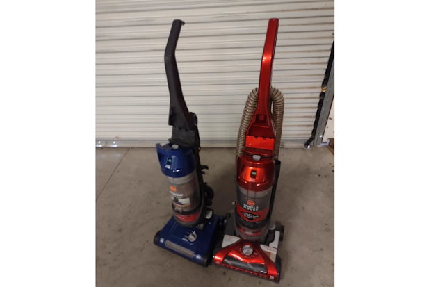 Vacuum cleaner repair