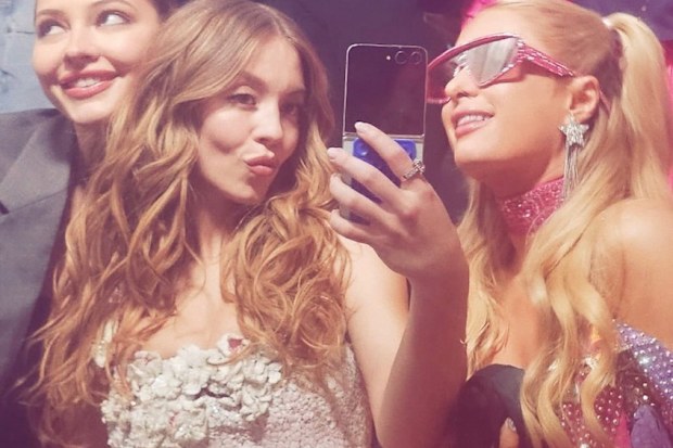 sydney sweeney, paris hilton