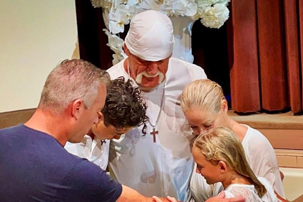 Hulk Hogan baptised