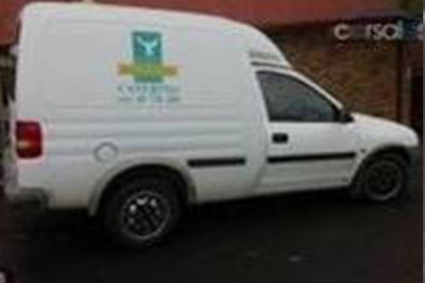 Allan Bentley may have been driving a white Holden combo van with NSW registration plates – UQG 146 – and the word 'catering' on the side.