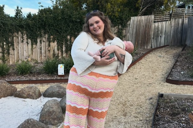 Katie Parrott with her baby daughter Juniper.