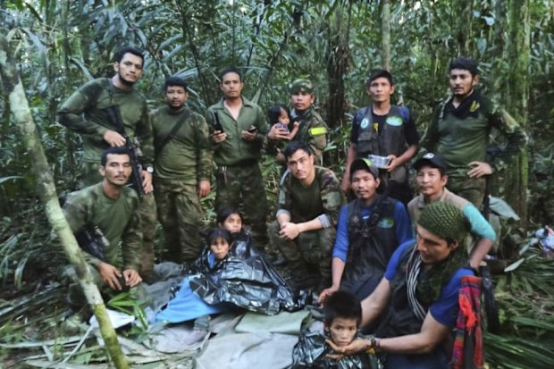 Eating cassava flour helped save the lives of four children found alive in the Amazon jungle more than a month after their plane crashed, according to a Colombian military special forces official.