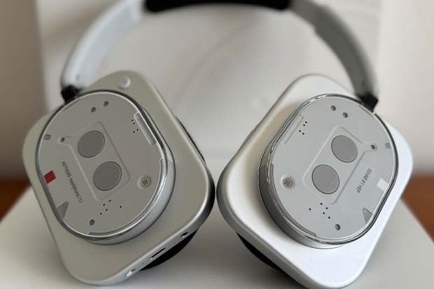 PR: Nothing Headphones (1) Close Up