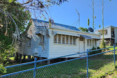 Mount Morgan, 4714
