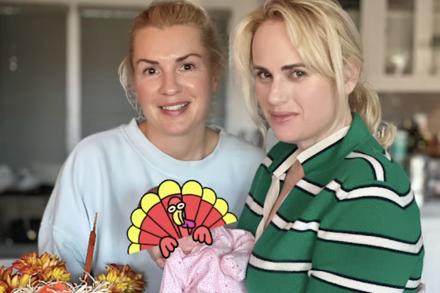 Rebel Wilson and girlfriend Ramona Agruma pose on Thanksgiving, 2022.