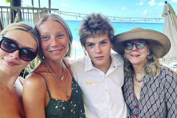 Gwyneth Paltrow, mother Blythe Danner and children Apple and Moses.