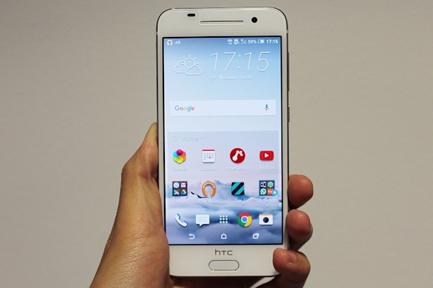 A security flaw has put millions of android users at risk. (AAP)