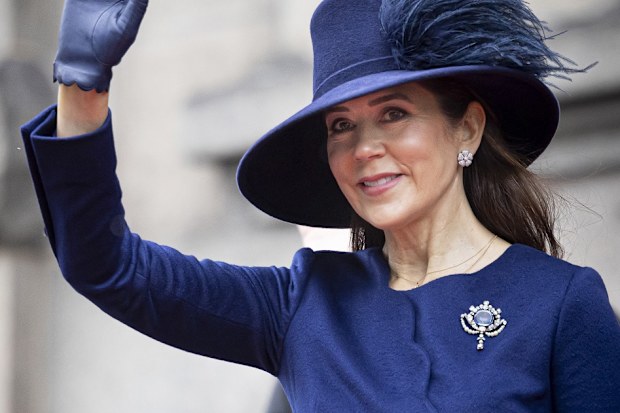 princess mary danish parliament blue outfit