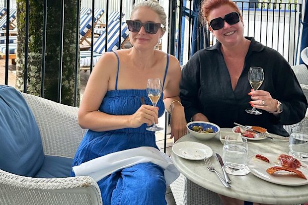 Shelly Horton and best friend Magdalena Roze. 