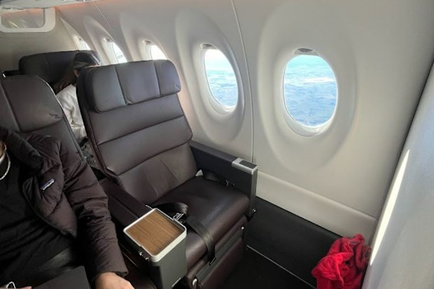 business class on qantaslink new a220 flight melbourne to hobart
