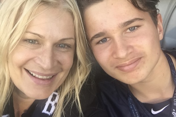 mother and son weight loss with 1:1 diet