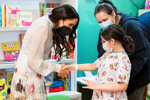 meghan markle the duchess of sussex children's hospital los angeles