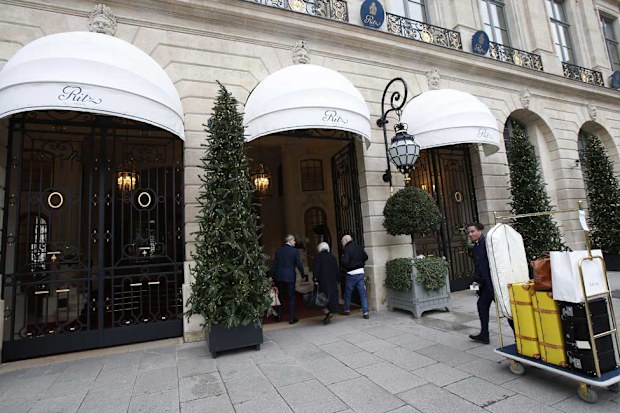 The Ritz, Paris auctions its luxury pieces