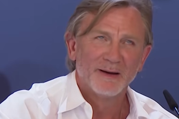 Daniel Craig