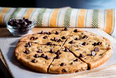One Giant Cookie