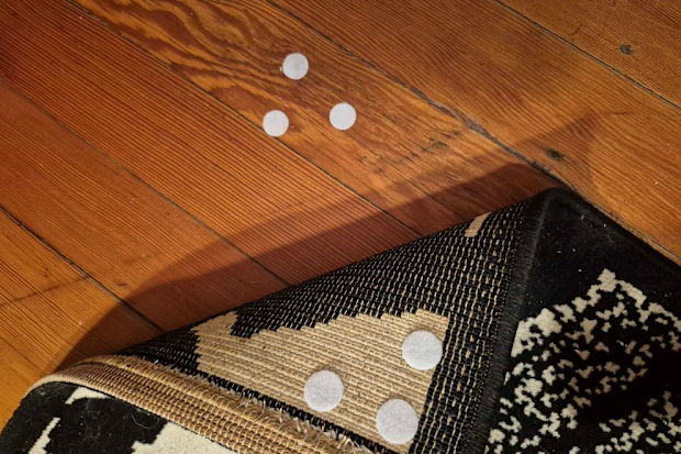 Rug velcro hack non-slip