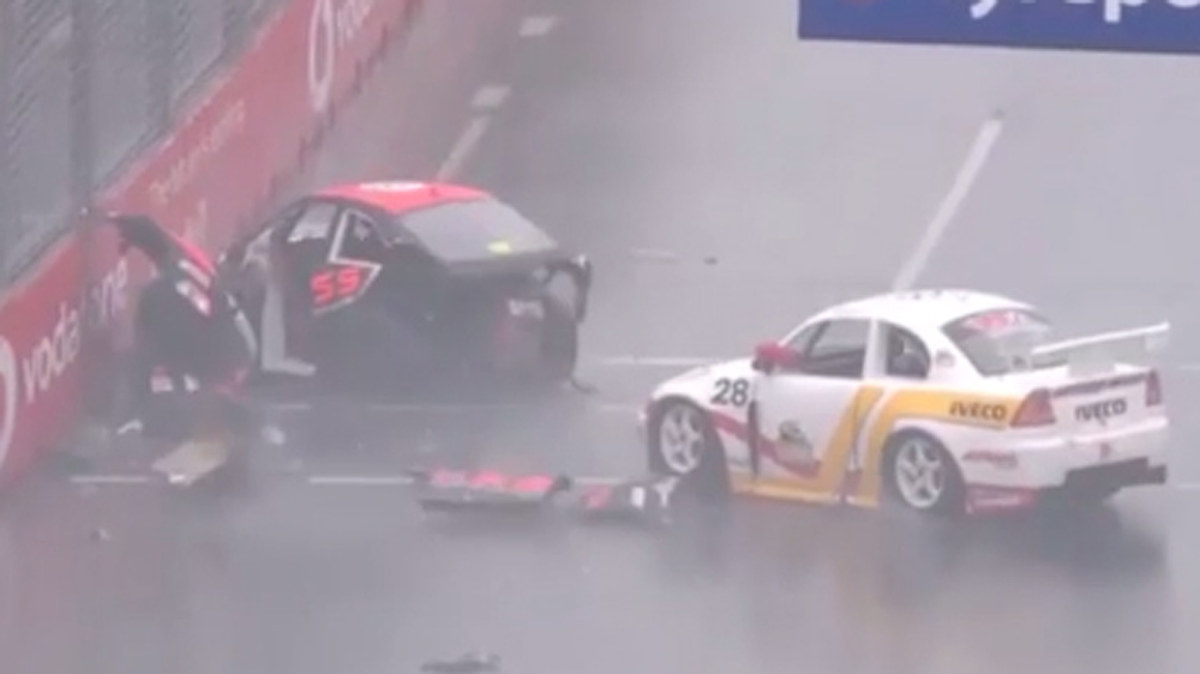 High speed crash in Aussie Racing Cars on the Gold Coast, video | Nine ...