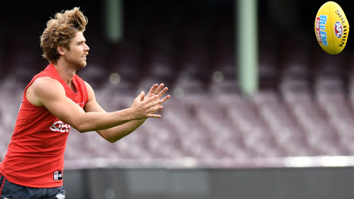 Sydney Swans' Dane Rampe breaks arm after training jump goes wrong ...