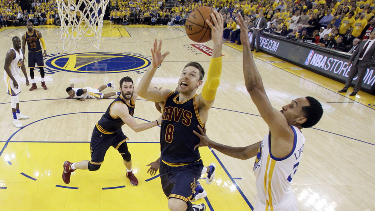 Cavs coach backs 'hard-nosed' Delly