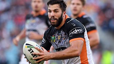 <p><strong>1. James Tedesco</strong></p>
<p><strong>Origins: 1</strong></p>