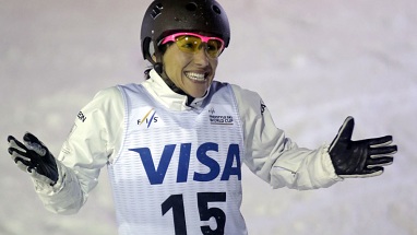LYDIA LASSILA (aerial ski)