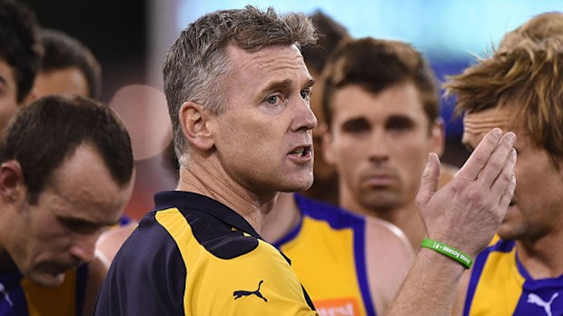 Adam Simpson addresses his players. (Getty)
