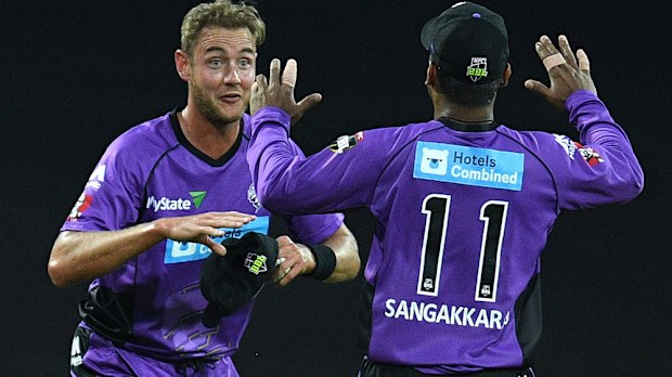 English Stuart Broad in action for the Hurricanes. (AAP)