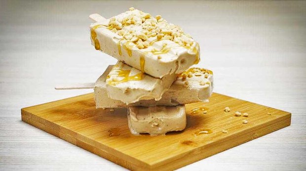 Peanut butter banana yoghurt pops are healthy, delicious and so easy the kids can make them