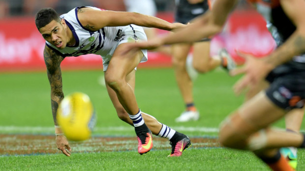 Michael Walters is part of the Dockers' leadership group in 2017. (AAP)