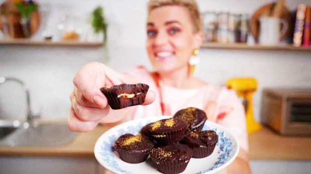 Jane de Graaff makes four-ingredient peanut butter cups for Mother's Day