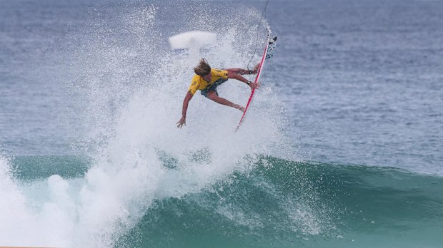 Matt Wilkonson gets air during the Oi Rio Pro in Brazil. (WSL)