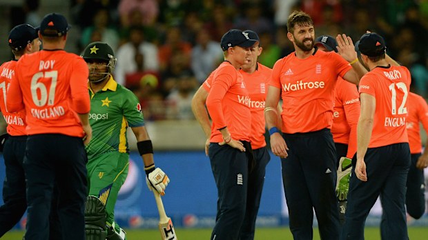 England's Liam Plunkett celebrates a wicket. (Getty)