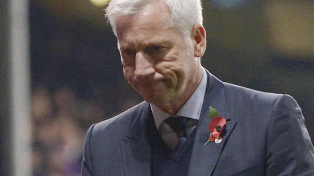 Sacked Crystal Palace manager Alan Pardew. (AFP)