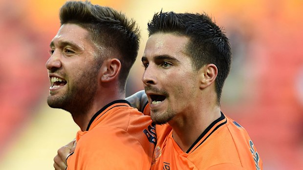 Roar goal scorers Brandon Borrello and Jamie Maclaren. (AAP)