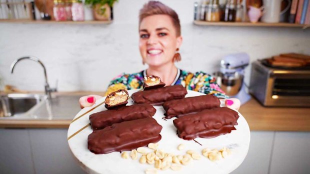 Jane de Graaff's simplest ever, five-ingredient, healthier snickers bars