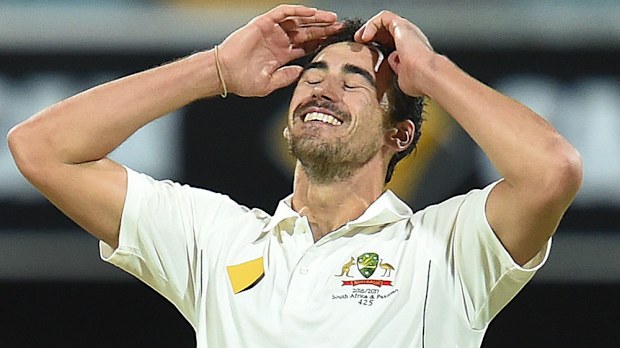 Mitchell Starc had a chance put down by Steve Smith off his bowling. (AAP)