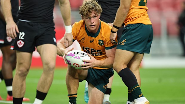 Michael Hooper scores his first sevens try against Canada.