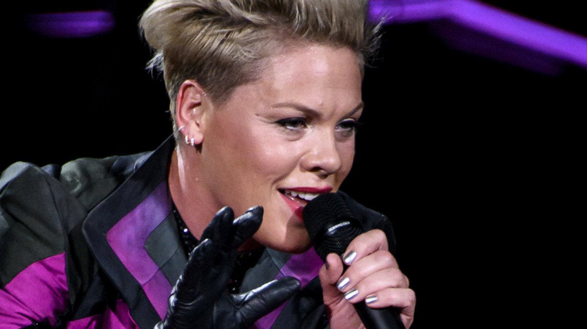 Pink: Singer cancels two shows due to 'unforeseen circumstances' after ...