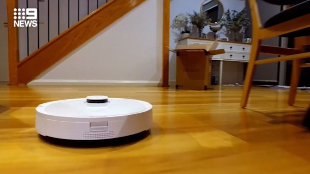 Deebot Ecovac OSMO T9+ robotic vacuum