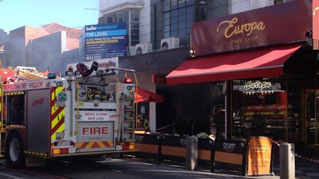 MFB attending fire at Grill'd in Acland Street, St Kilda. (Twitter, @LPM_13)