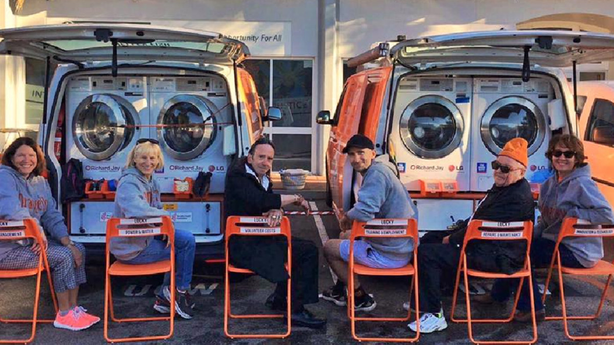 Homeless charity Orange Sky Laundry set its sights on Darwin | Nine.com.au