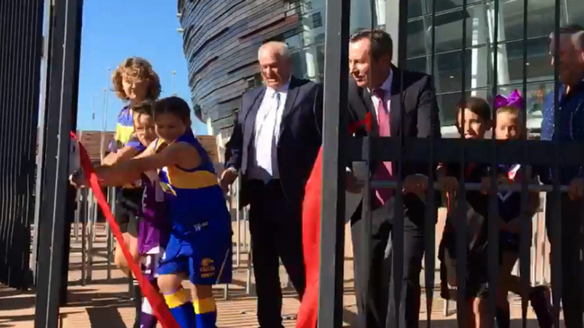 Gates open at Perth's new Optus Stadium | Nine.com.au