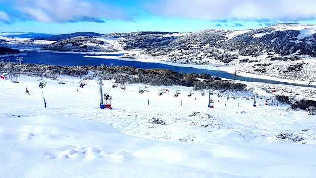 Falls Creek this morning. (@fallsaustralia)