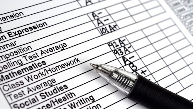 A new grading system at Victorian schools have left some parents and students confused. 