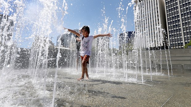 Australia weather Adelaide heatwave Autumn