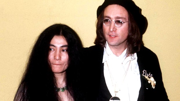 Yoko Ono and John Lennon in 1973. (AAP)