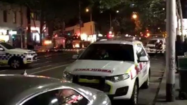 Scaffolding has fallen off a crane in Melbourne's CBD. (Twitter)