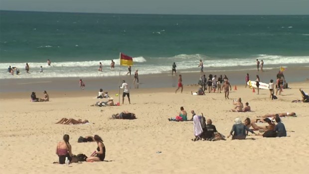 The Gold Coast is sweltering through a spring heatwave. (9NEWS)