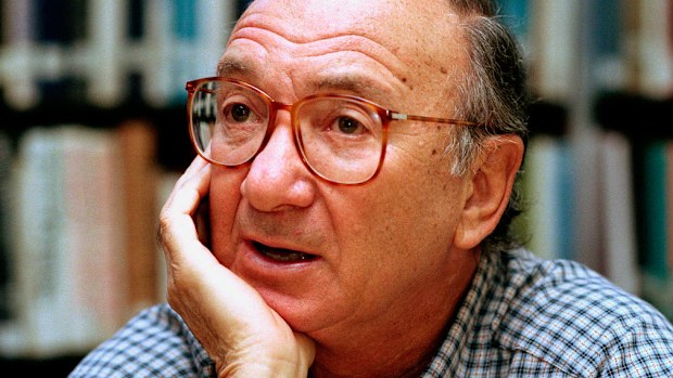 Simon died early today of complications from pneumonia while surrounded by family at New York Presbyterian Hospital in Manhattan.