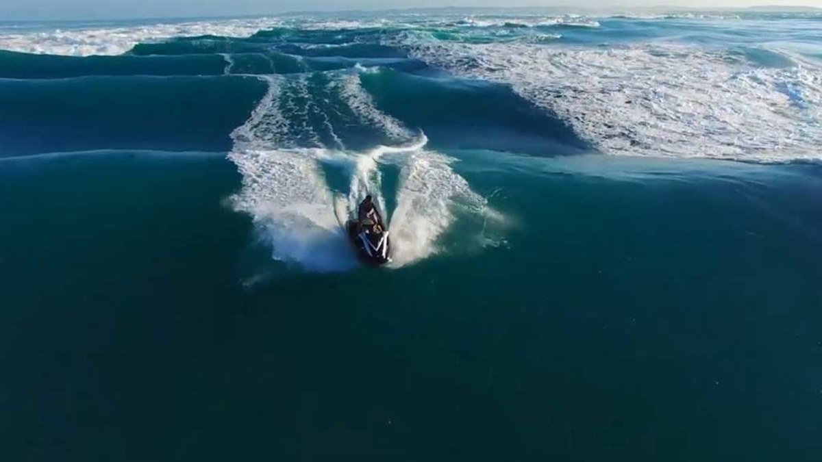 Aussie jet skier filmed riding tidal race in western australia | Nine ...